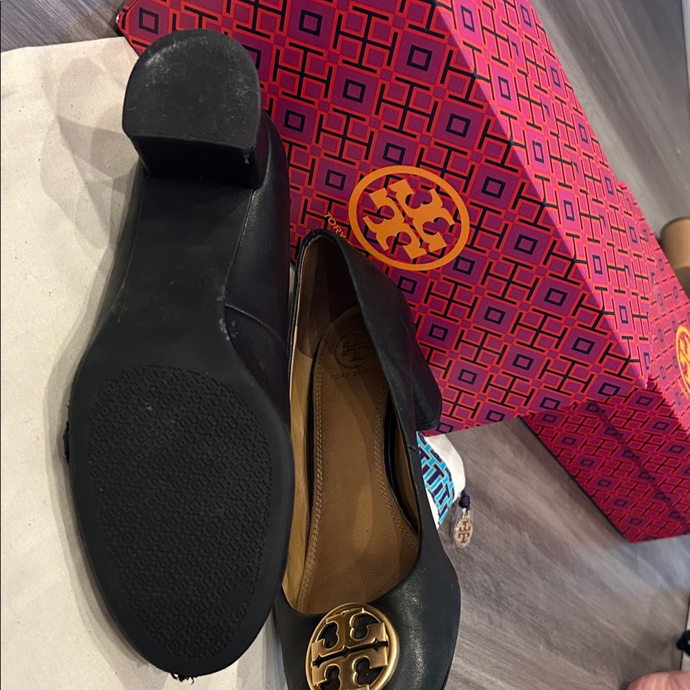Tory Burch Black Leather Block Heels with Gold Logo- with dustbag and box. - Picture 4 of 7